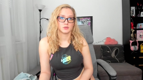 LunaNicole  10-01-2022